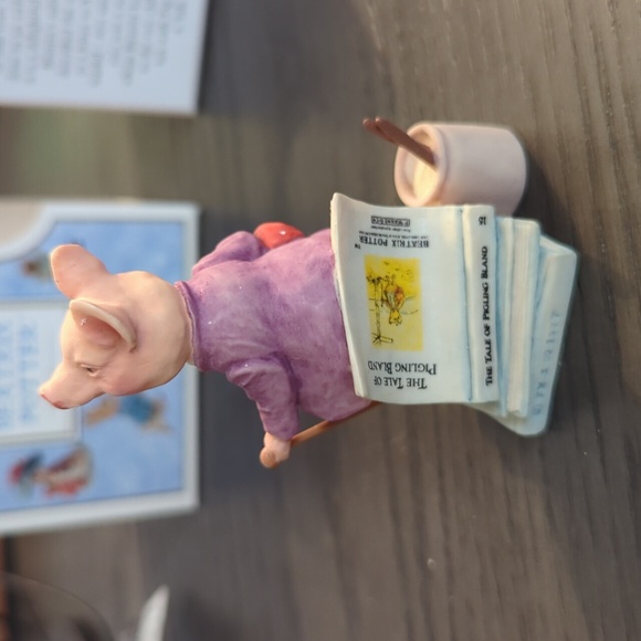 Beatrix Potter's The Tale of Pigling Bland - Picture 3 of 4